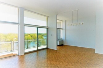 221 Mount Auburn St in Cambridge, MA - Building Photo - Building Photo