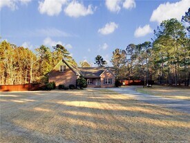9310 Creek Path Pl in Linden, NC - Building Photo