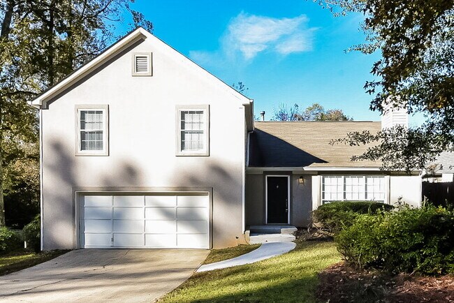 property at 3035 Wellcrest Dr NW