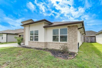 6830 Amber Clf Ln in Richmond, TX - Building Photo - Building Photo