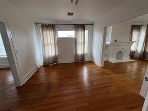 3019 N Robinson Ave-Unit -3021 1/2 in Oklahoma City, OK - Building Photo - Building Photo