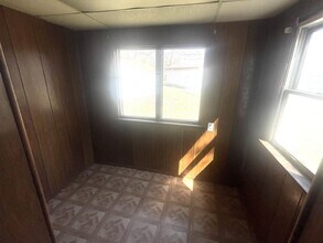1334 Parkman Rd NW in Warren, OH - Building Photo - Building Photo