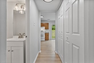 30 Heritage Ct in Annapolis, MD - Building Photo - Building Photo