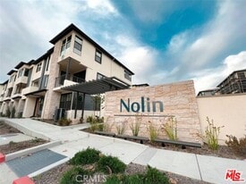 2957 W Lincoln Ave in Anaheim, CA - Building Photo