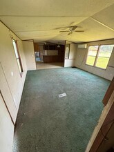 43433 Claxton Cir in Callahan, FL - Building Photo - Building Photo