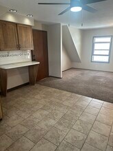 94 Thompson St in New Haven, CT - Building Photo - Building Photo