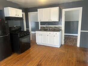 59 Parnell St in Providence, RI - Building Photo - Building Photo