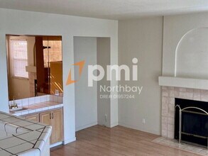 3213 Hilton Head Dr in Fairfield, CA - Building Photo - Building Photo