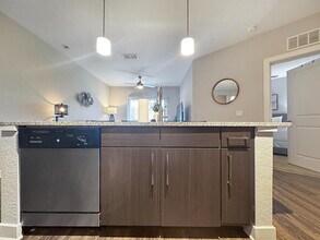 2615 N Grady Ave, Unit SI ID1504547P in Tampa, FL - Foto de edificio - Building Photo