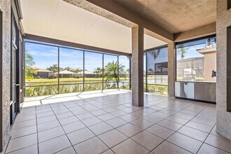 4949 Sandy Brook Cir in Wimauma, FL - Building Photo - Building Photo