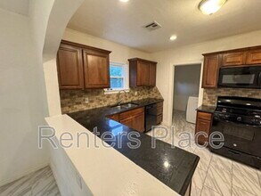 2233 N Denver Blvd in Tulsa, OK - Building Photo - Building Photo