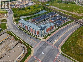 200 Lagerfeld Dr in Brampton, ON - Building Photo - Building Photo