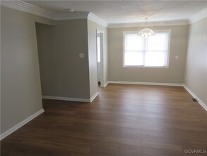 1621 Dearborn Dr in Virginia Beach, VA - Building Photo - Building Photo