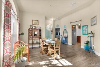 6165 Winchester Cir in Milton, FL - Building Photo - Building Photo