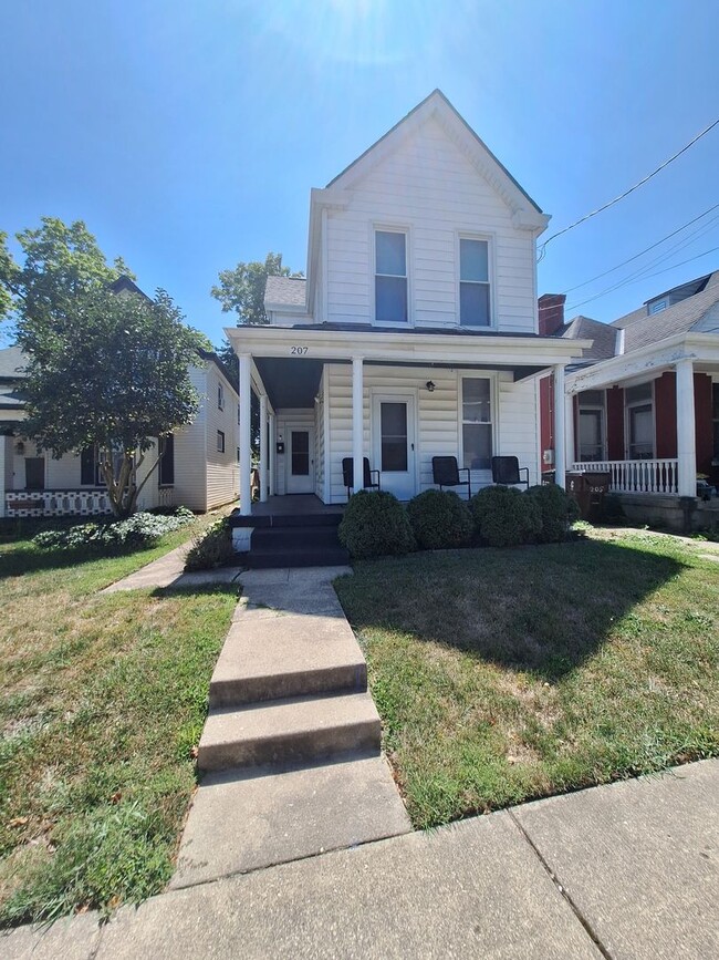 property at 207 E Southern Ave