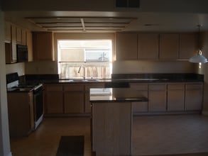 14421 Autumn Hill Ln in Chino Hills, CA - Building Photo - Building Photo