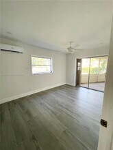 7013 NW 95th Terrace in Tamarac, FL - Building Photo - Building Photo