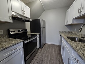 50 Island View Pl in Boston, MA - Building Photo - Building Photo