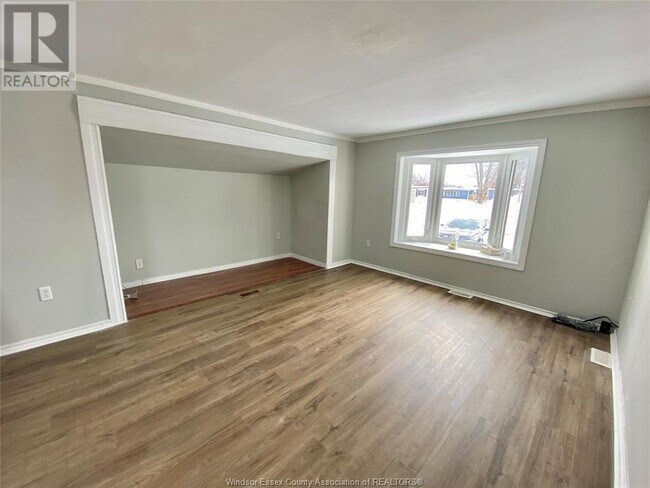22 Malden Hill Dr in Amherstburg, ON - Building Photo - Building Photo