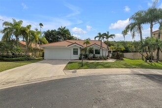 1583 Eastlake Way in Weston, FL - Building Photo - Building Photo