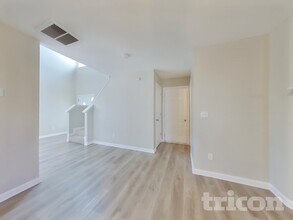 2003 Bertha Ct in Hampton, GA - Building Photo - Building Photo