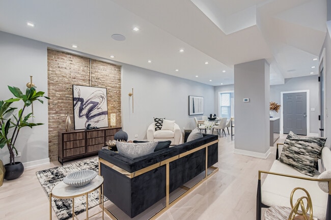 6540 S Ingleside Ave in Chicago, IL - Building Photo - Building Photo