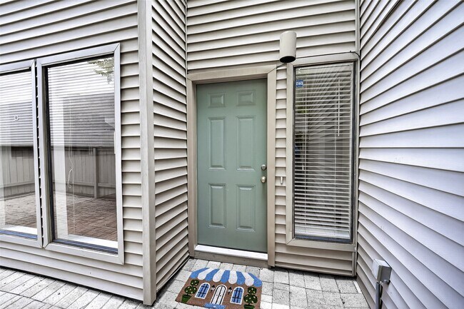 property at 1344 Chardonnay Dr