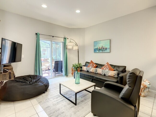 2737 Coupe St in Kissimmee, FL - Building Photo - Building Photo