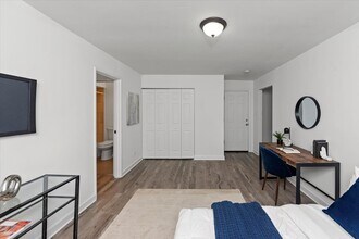 6211 N Kenmore Ave in Chicago, IL - Building Photo - Building Photo