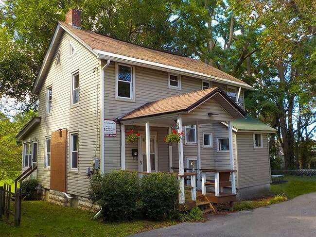 property at 507 S Beech St