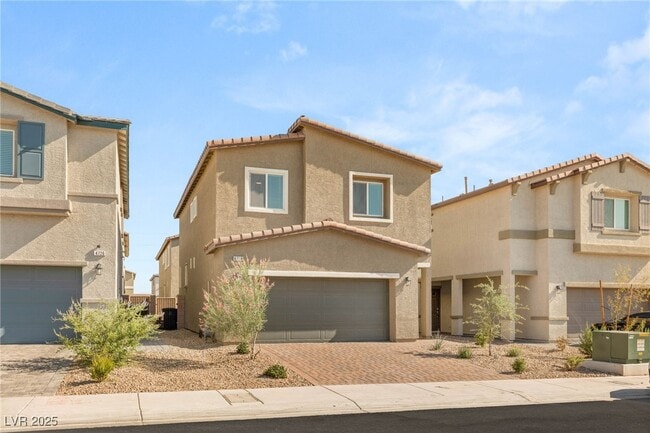 4718 Arctic Clfs Ave in Las Vegas, NV - Building Photo - Building Photo