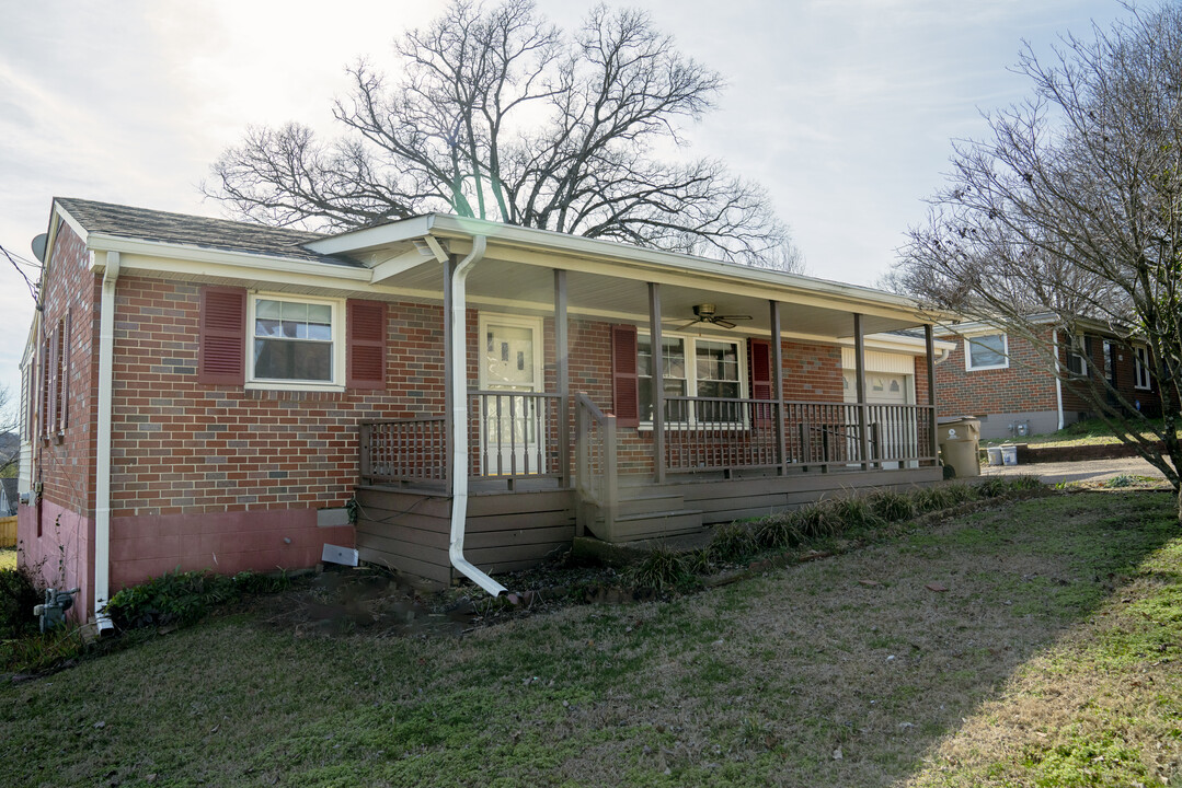 200 Moncrief Ave in Goodlettsville, TN - Building Photo