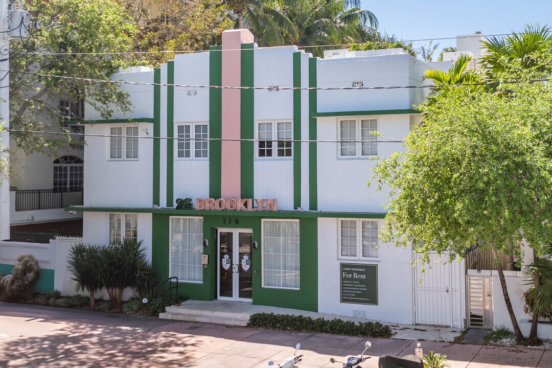 Brooklyn in Miami Beach, FL - Building Photo