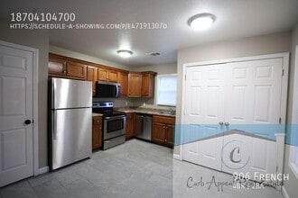 906 French St in Jonesboro, AR - Building Photo - Building Photo
