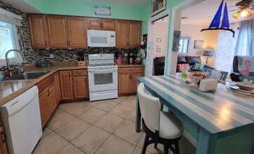814 67th St S in St. Petersburg, FL - Building Photo - Building Photo