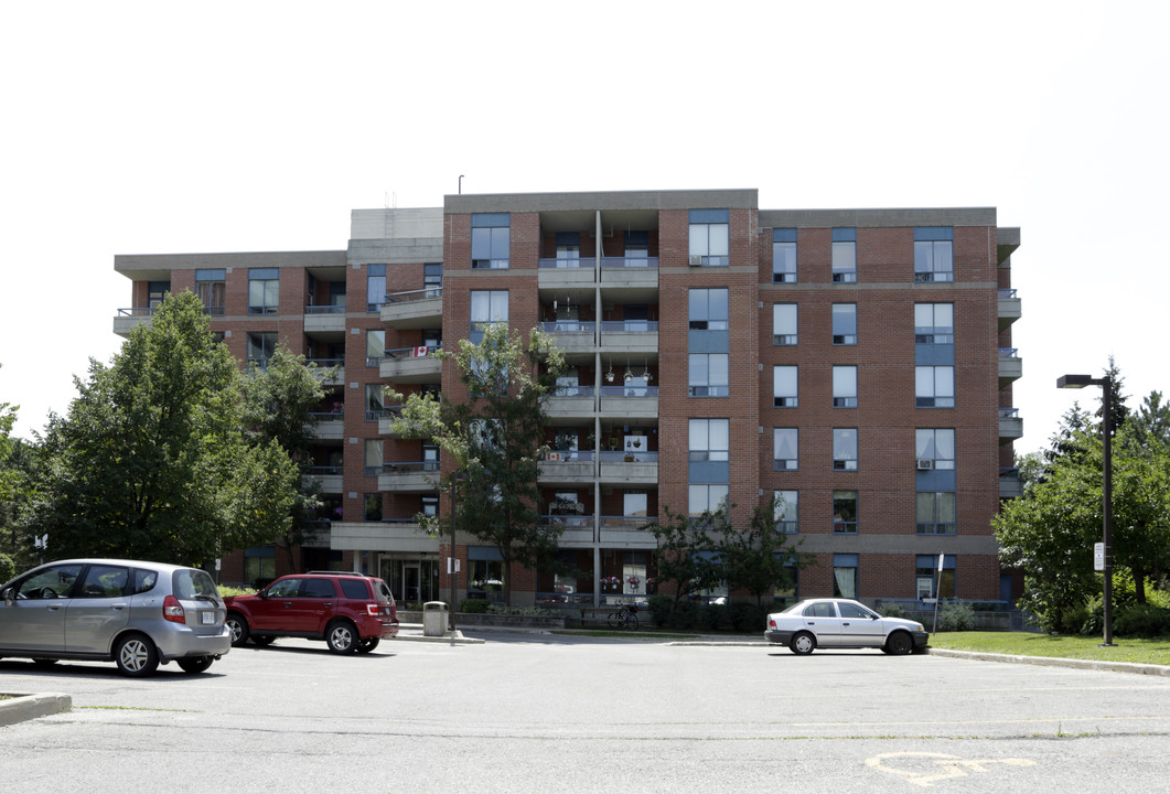 River Horizon in Guelph, ON - Building Photo