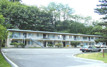 Hillside Apartments in Bothell, WA - Building Photo - Building Photo