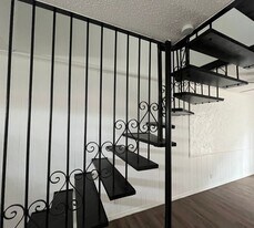 2101 51st St in Lubbock, TX - Building Photo