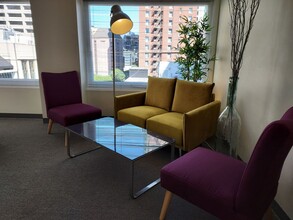 Sixth & Pine Building in Seattle, WA - Foto de edificio - Interior Photo