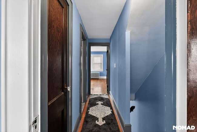 96 Kenwood Ave in Fairfield, CT - Foto de edificio - Building Photo