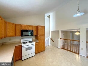 45586 Curley Ct in California, MD - Building Photo - Building Photo