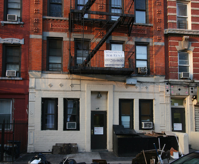 328 E 106th St in New York, NY - Building Photo - Building Photo