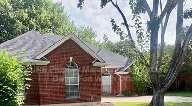 3507 Blue Forest Dr in Arlington, TX - Building Photo - Building Photo