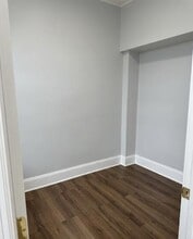 25 E 18th St in Bayonne, NJ - Building Photo - Building Photo