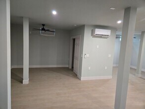 534 College St in Woodland, CA - Building Photo - Building Photo