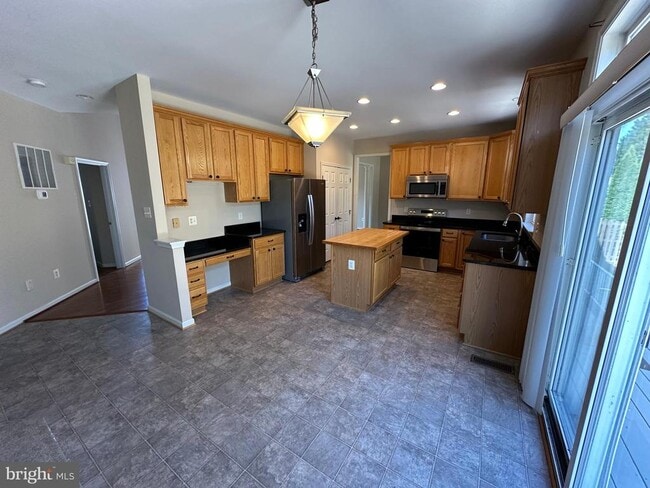 property at 72 Maddex Farm Dr