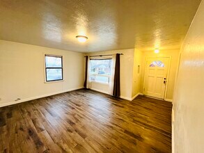 170 E 1100 S in Bountiful, UT - Foto de edificio - Building Photo