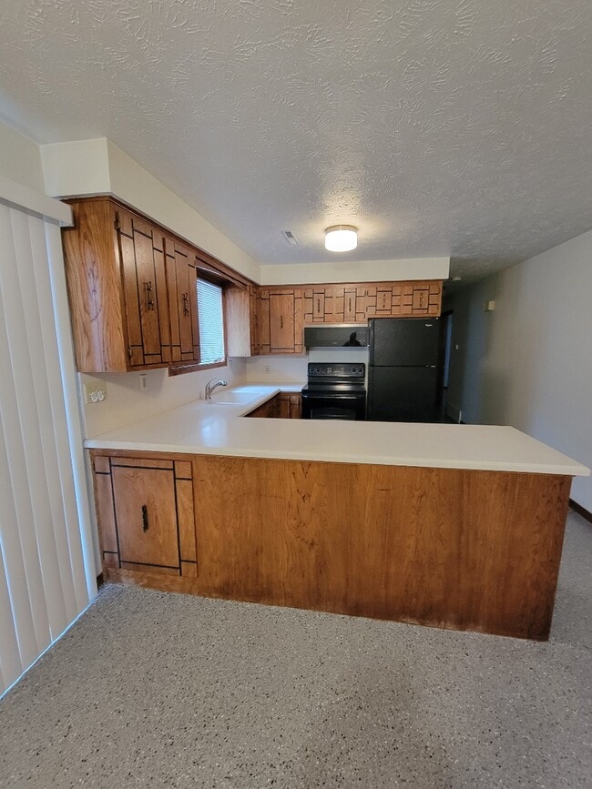 property at 211 W Glenmore Dr
