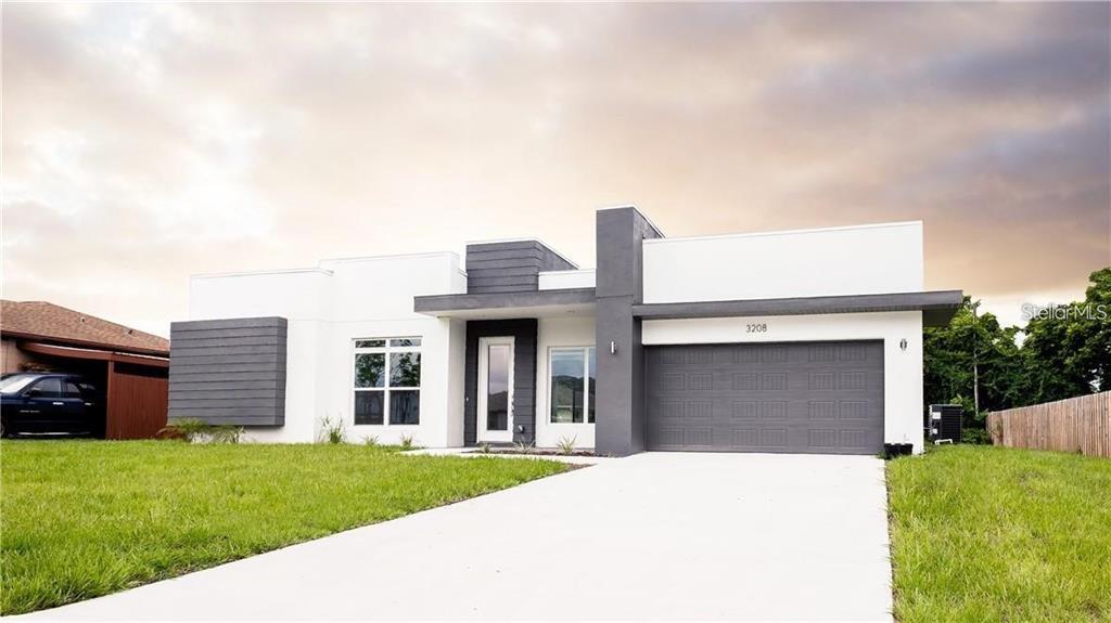 3208 Mandeville St in Deltona, FL - Building Photo