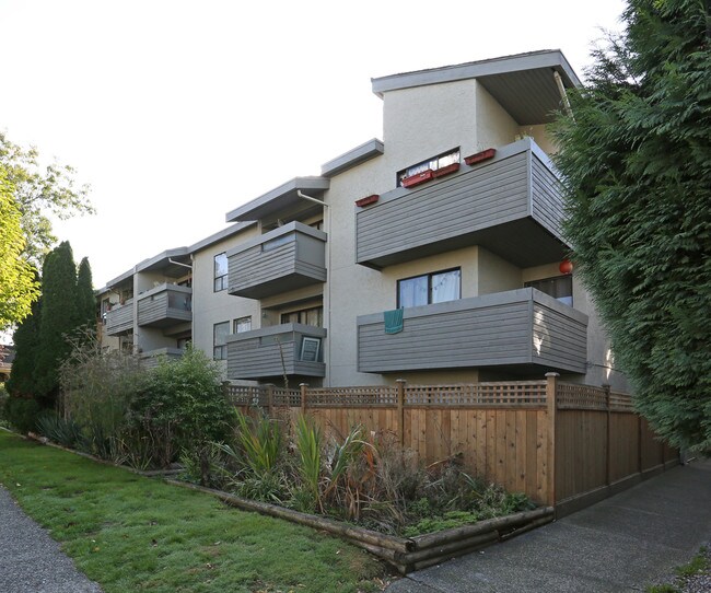 Gardenia Court in Vancouver, BC - Building Photo - Building Photo